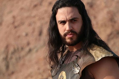 \"Eu usava o personagem para evangelizar\", diz ator da novela Os Dez Mandamentos