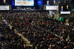8.000 pessoas aceitam Jesus em evangelismo na Argentina: ‘Toda glória a Deus’