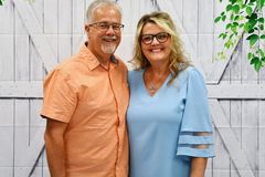 Após cirurgias e 80 radioterapias, mulher é curada de câncer terminal: \"O mérito é de Deus\"