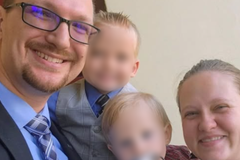 Trem atinge carro de família missionária; mulher morre e marido está hospitalizado