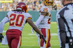 Jogadores da NFL pedem ação contra perseguição na Nigéria: \"As vidas não podem esperar\"