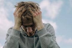 Pastor alerta sobre o perigo espiritual da ingratidão: \"O que não valorizamos, perdemos\"