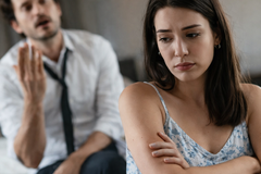 O \"inimigo\" mora ao lado? Entendendo a projeção no casamento