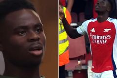 Bukayo Saka revela qual é a última coisa pensa antes de entrar em campo: ‘Falo com Deus’
