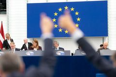 Parlamento Europeu aprova projeto que financia \"turismo do aborto\"