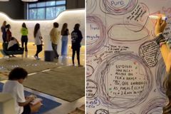 Adolescentes criam sala de oração e inspiram com pedidos nas paredes