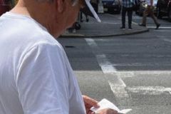 Líder de gangue nas Filipinas aceita Jesus após ler folheto evangelístico