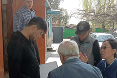 Policiais invadem Igreja Batista no Cazaquistão e ensino bíblico a crianças vira acusação