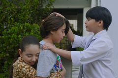 \"Família da Fé\": Comédia cristã com valores familiares chega aos cinemas em março