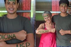 Jovem da periferia louva Deus ao passar em 1° lugar em Medicina na USP: \"Agradeço a Ele\"