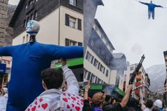 Antissemitismo: Boneco com Estrela de Davi é queimado em Carnaval na Europa