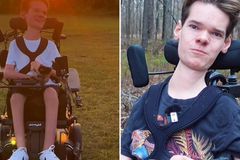 “Jesus não precisou curar meu corpo, e sim meu coração”, diz jovem com atrofia muscular