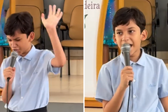 Diagnosticado como autista não verbal, menino louva na igreja: ‘Ele é um milagre’