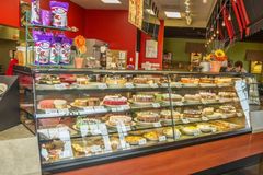 Confeitaria cristã destina renda para reabilitação de mulheres viciadas nos EUA