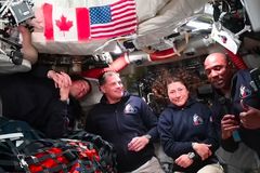 Do espaço, astronauta da Artemis II deixa mensagem de Páscoa: “A Terra foi criada para nós”