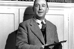 Biografia de C. S. Lewis, autor de “As Crônicas de Nárnia”, ganha versão infantil sobre fé