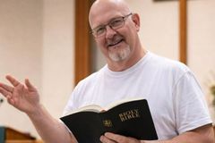Após ter ar-condicionado de igreja furtado, pastor perdoa criminoso: 'Oramos por ele'