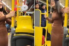 Jovem ora e evangeliza passageiros em ônibus no Paraná: “Jesus dá descanso”