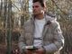 Vendedor ocultista aceita Jesus após bater em porta de cristã: “Deus mudou minha vida”