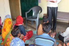 Extremistas hindus invadem igreja e deixam mais de 25 cristãos feridos na Índia