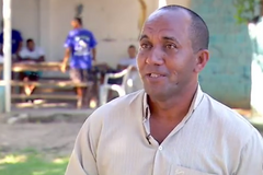 Ex-usuário de crack abre clínica para viciados: “Só Jesus pode transformar uma vida vazia”