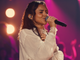 Julia Vitória apresenta o álbum “Ao Vivo na Ópera de Arame” em edição especial
