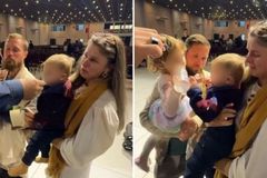 Após perder três gestações, mulher apresenta filhos na igreja: “Fui curada”