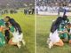 Jogador do Gama ajoelha em campo e ora com a família após vitória: “Deus é bom”