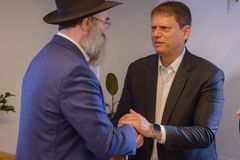 Tarcísio reafirma compromisso com segurança da comunidade judaica em evento na Fisesp