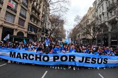 Após 9 anos, cristãos voltam às ruas de Buenos Aires na Marcha para Jesus