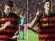 Jogador comemora gol com versículo em Libras: “Jesus é a Luz do mundo”
