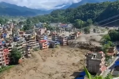 “Ore pelo Nepal”: Cristãos se mobilizam após enchentes deixarem centenas de mortos