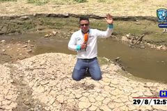 Repórter ora de joelhos ao vivo em meio a seca em Honduras: “Jesus, envia chuva”