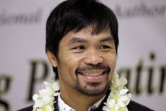 Manny Pacquiao Caught on Camera Changing the Life of Filipino Ice Cream Vendor