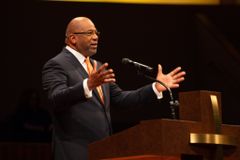Black Texas megachurch pastor cuts ties with SBC over seminary presidents’ statement on CRT