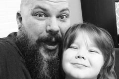 Call for prayer after Casting Crowns drummer has leg amputated