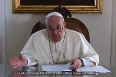 Pope Francis: Catholic social teaching has useful principles for popular movements to follow