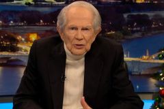 Pat Robertson says ‘God is not a Republican,' discusses the 'trouble' with 'partisan politics'