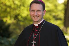 New bishop acknowledges ‘need for healing’ in Minnesota diocese | Crux Now