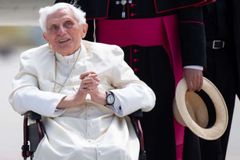 Benedict XVI returns to Rome after visiting ill brother in Germany