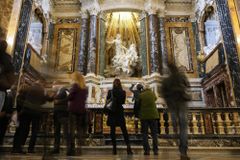 Bernini’s dazzling chapel even brighter after restoration | Crux Now