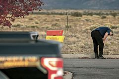 Prop gun kills crew member on Alec Baldwin film set