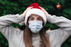 CDC Advises Unvaccinated Americans to Stay Home for the Holidays — Again