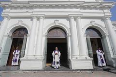 Church: Talks on Sri Lankan blasts require gov’t credibility | Crux Now