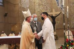 Catholic doctor honored for service during COVID-19 pandemic