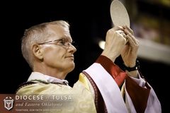 Tulsa bishop: Eucharistic coherence is about helping people grow in communion with Christ
