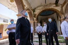 Cardinal visits Puerto Rico to assess recovery from 2017 hurricanes | Crux