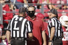 Governor: WSU coach ‘just wrong’ in claims about vaccine order | Crux