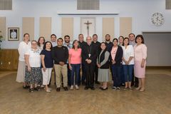 Program works to equip Hispanics for leadership roles in Church | Crux