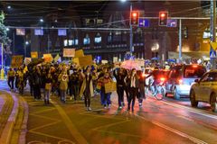 Government to delay publication of Poland abortion ruling